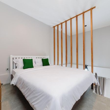 Bale Puri Hotel Джакарта Екстериор снимка