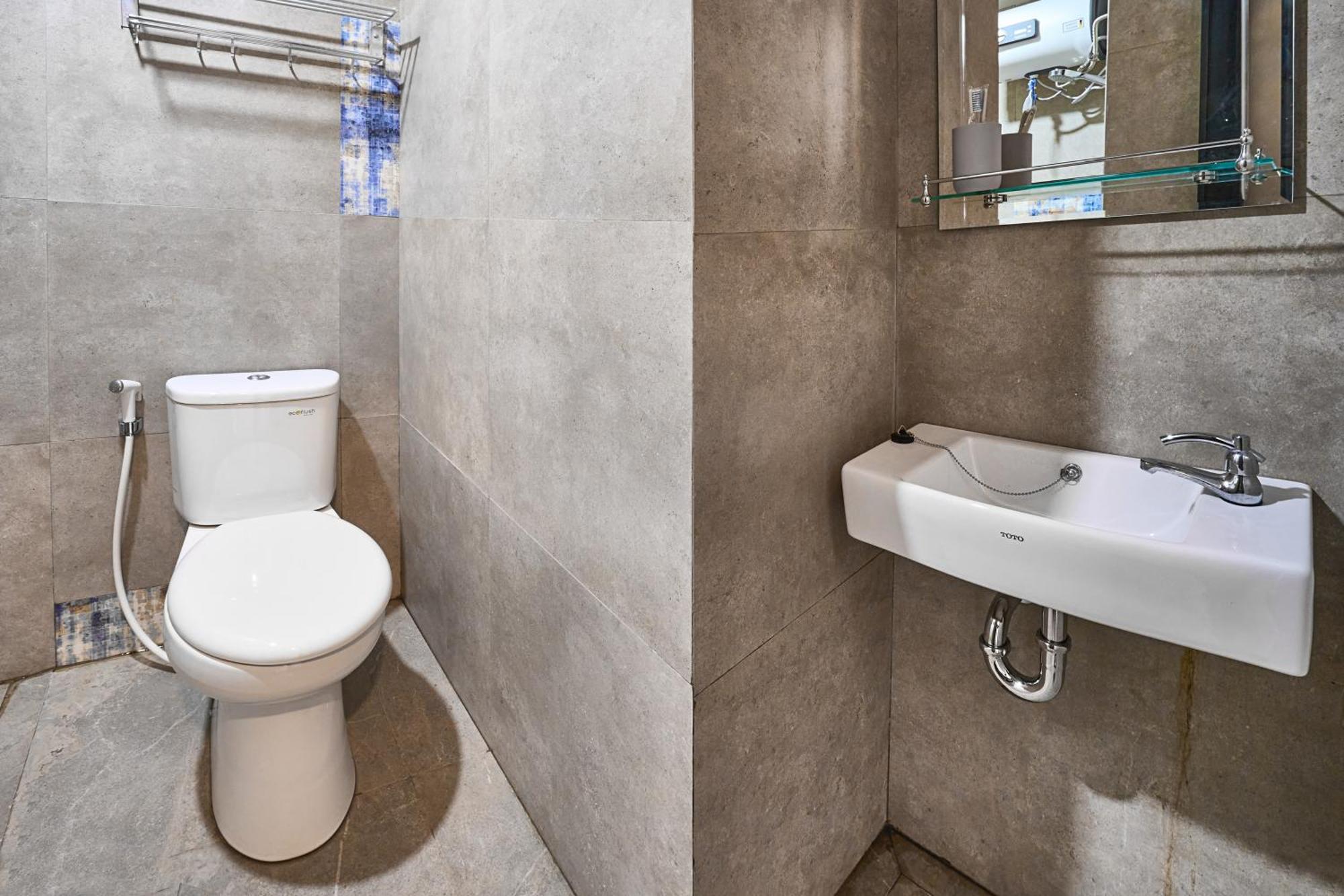 Bale Puri Hotel Джакарта Екстериор снимка